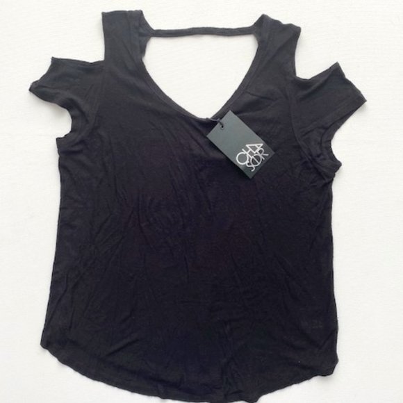 Chaser Cold Shoulder Cut-Out Top - Picture 1 of 1